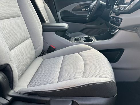 Used 2022 GMC Terrain SLE w/ Driver Convenience Package image 14