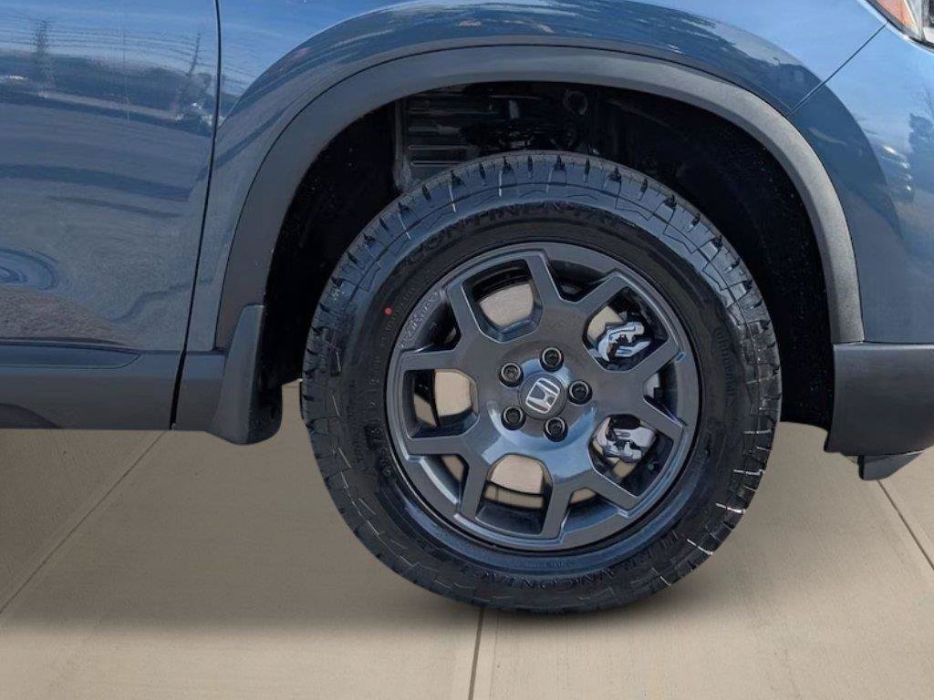 New 2026 Honda Pilot TrailSport image 9