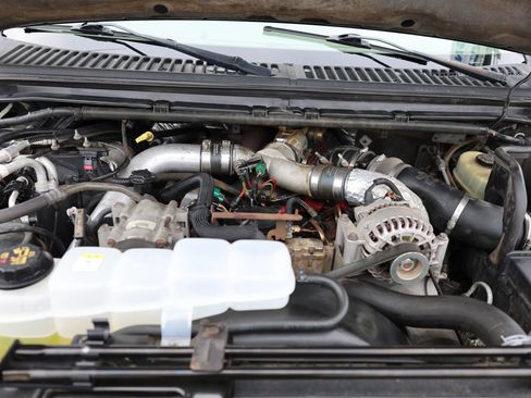 Used 2000 Ford Excursion Limited image 36