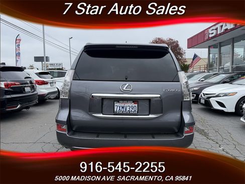 Used 2017 Lexus GX 460 Premium image 5