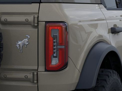 New 2026 Ford Bronco Badlands image 23