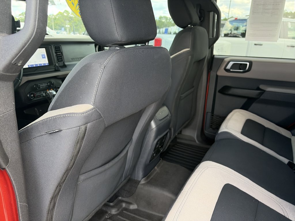 Used 2023 Ford Bronco Big Bend w/ Sasquatch Package AWD/4WD image 29