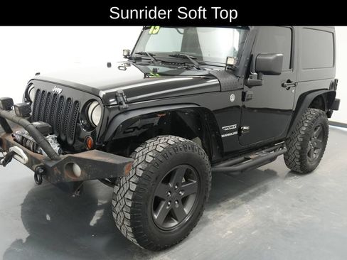 Used 2013 Jeep Wrangler Sport AWD/4WD image 3