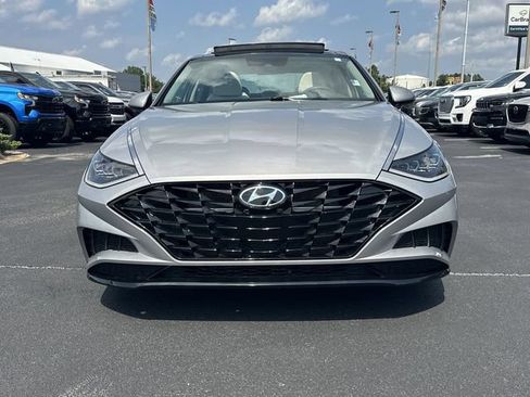 Used 2023 Hyundai Sonata SEL w/ Convenience Package FWD image 3