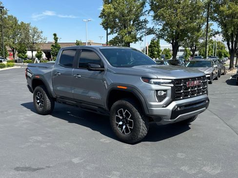 Used 2024 GMC Canyon AT4X AWD/4WD image 10