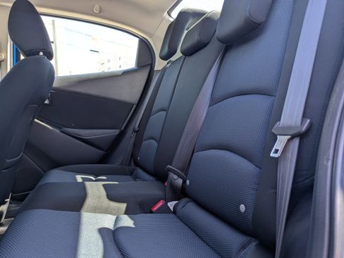 Used 2017 Toyota Yaris iA image 13