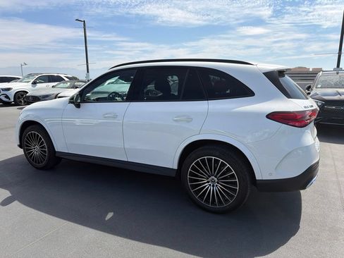 Certified 2024 Mercedes-Benz GLC 300 image 2