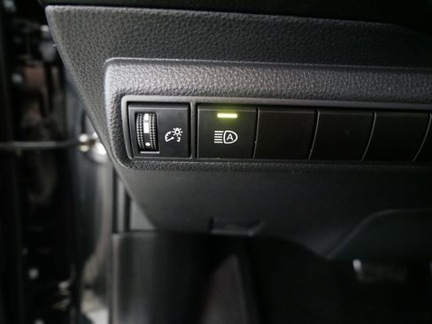 Used 2022 Toyota Corolla SE image 26