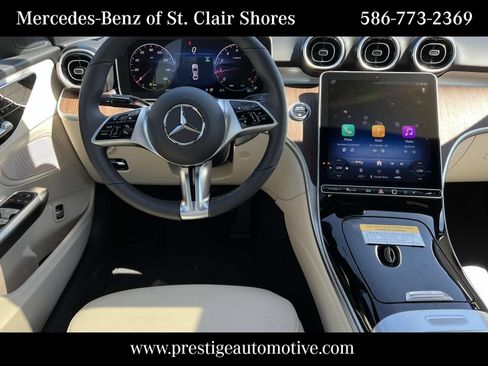 Used 2025 Mercedes-Benz C 300 4MATIC Sedan image 16