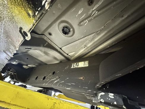 Used 2018 Chevrolet Silverado 1500 LT w/ All Star Edition image 22