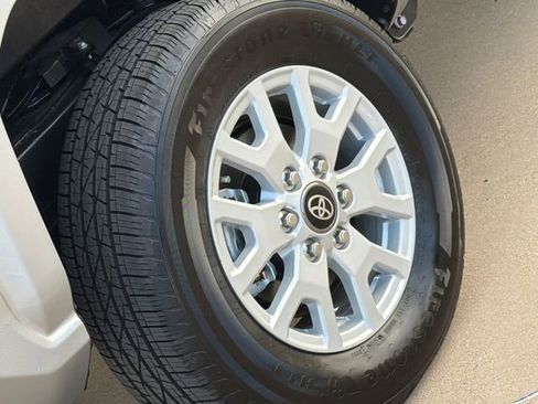 New 2026 Toyota Tacoma SR5 image 8