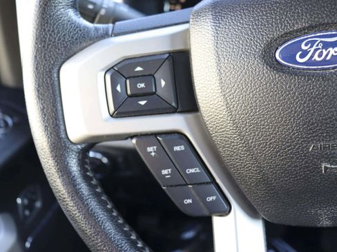 Used 2016 Ford F150 Lariat w/ Equipment Group 502A Luxury image 22