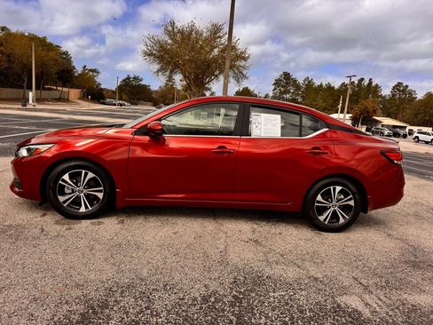 Used 2020 Nissan Sentra SV image 4