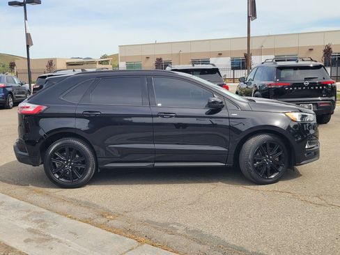 Used 2023 Ford Edge ST-Line image 3