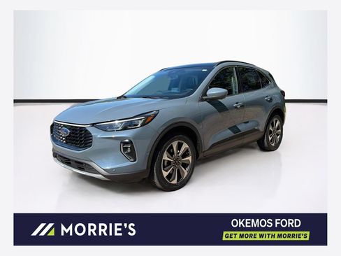 Used 2023 Ford Escape Platinum w/ Premium Technology Package AWD/4WD image 1