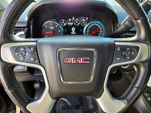 Used 2020 GMC Yukon SLT w/ Graphite Performance Edition image 21