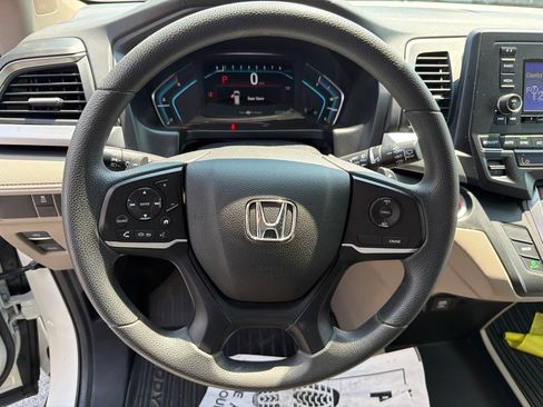 Used 2019 Honda Odyssey LX image 19