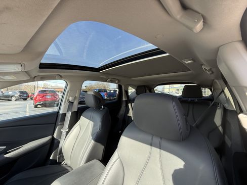 Used 2024 Acura RDX SH-AWD image 30