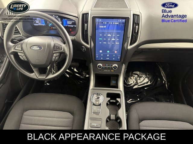 Certified 2022 Ford Edge SE w/ Black Appearance Package AWD/4WD image 19