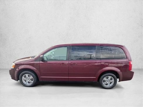 Used 2009 Dodge Grand Caravan SE image 8