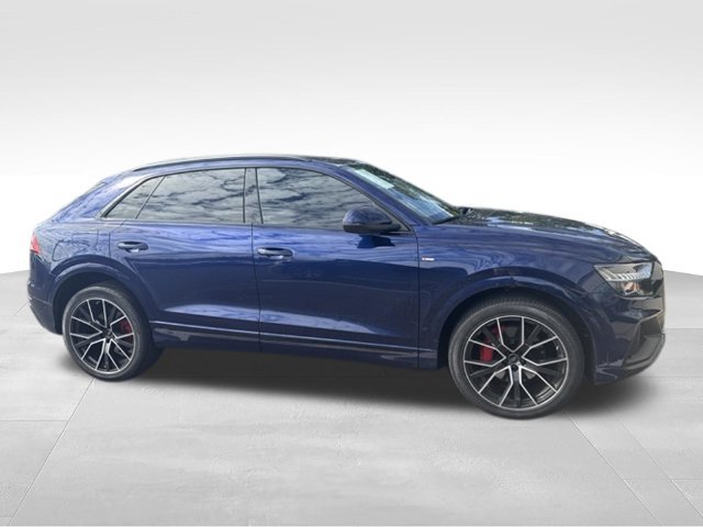 Used 2023 Audi Q8 Premium Plus AWD/4WD image 2