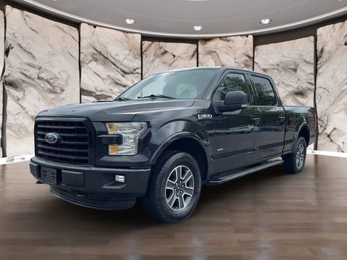 Used 2015 Ford F150 XLT w/ Equipment Group 302A Luxury AWD/4WD image 6