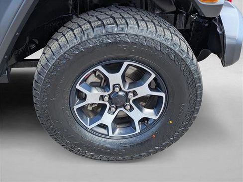 Used 2019 Jeep Wrangler Unlimited Rubicon AWD/4WD image 23