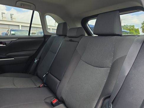 Used 2024 Toyota RAV4 XLE FWD image 15