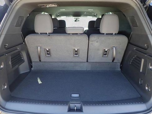 New 2026 Chevrolet Traverse LT w/ Midnight/Sport Edition AWD/4WD image 8