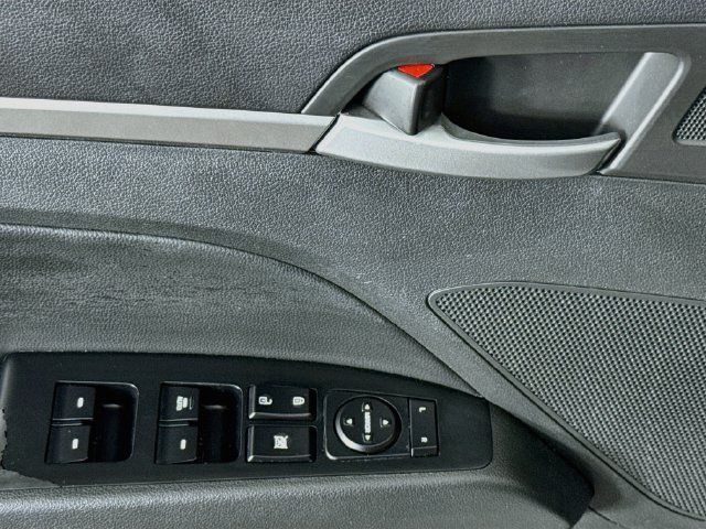 Used 2017 Hyundai Elantra Limited w/ Limited Tech Package 04 FWD image 21