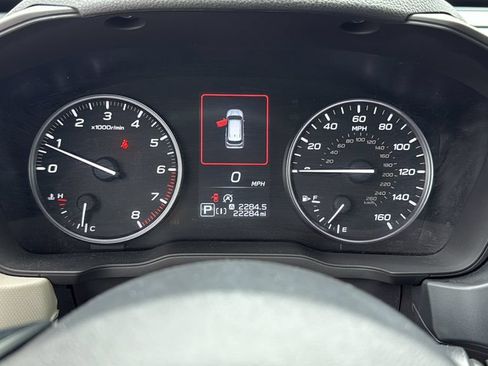 Certified 2025 Subaru Forester Premium AWD/4WD image 15