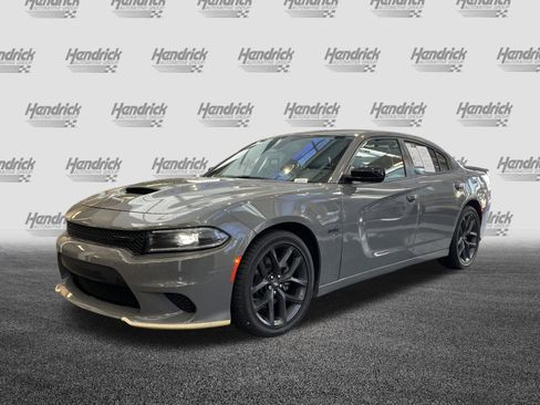 Used 2023 Dodge Charger R/T w/ Blacktop Package image 6