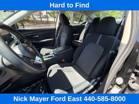 Used 2024 Nissan Sentra SV FWD image 12