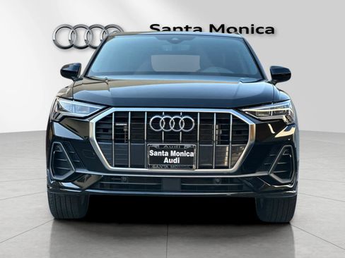 Used 2025 Audi Q3 2.0T Premium image 10