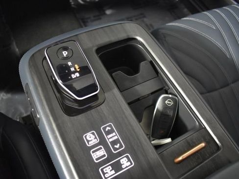 Certified 2023 Nissan Ariya AWD/4WD image 27