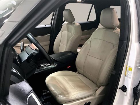 Used 2019 Ford Explorer Limited w/ Equipment Group 301A image 21