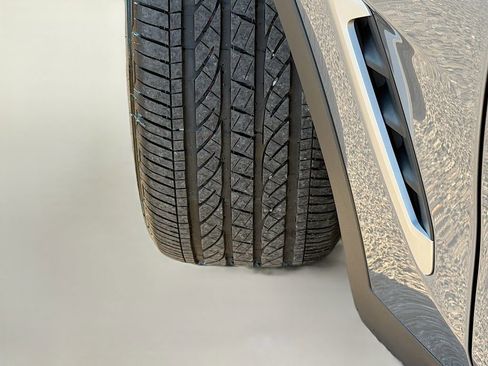 Used 2023 BMW X3 xDrive30i w/ Premium Package image 44