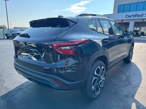 New 2026 Chevrolet Trax RS w/ Driver Confidence Package FWD image 3