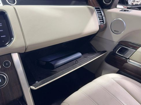 Used 2015 Land Rover Range Rover Supercharged image 41