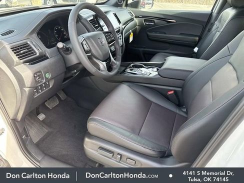 New 2026 Honda Ridgeline Black Edition image 12