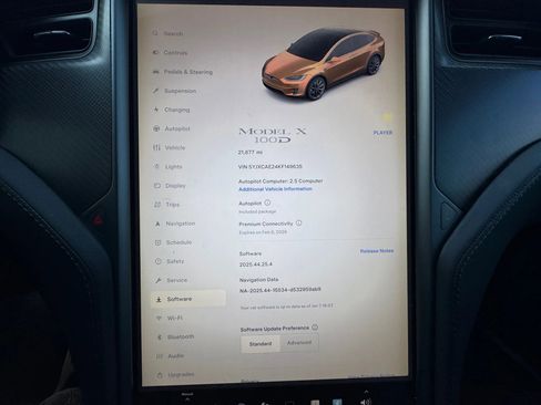 Used 2019 Tesla Model X 100D image 17