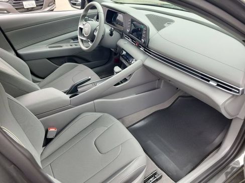 New 2026 Hyundai Elantra Sport FWD image 20