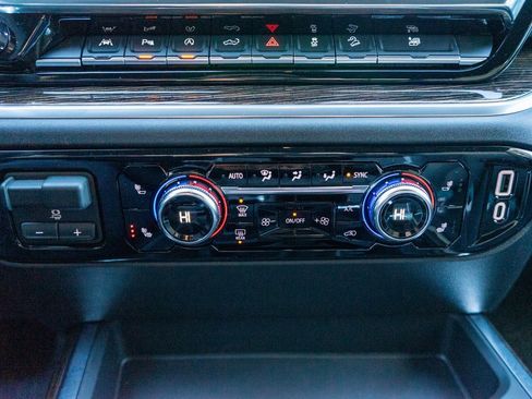 New 2026 GMC Sierra 1500 Elevation w/ Elevation Premium Package image 25