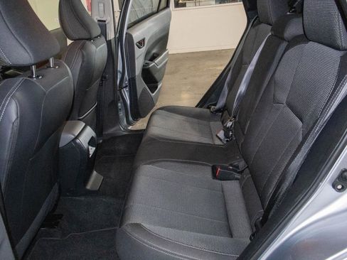 Used 2024 Subaru Crosstrek 2.0i Premium image 14