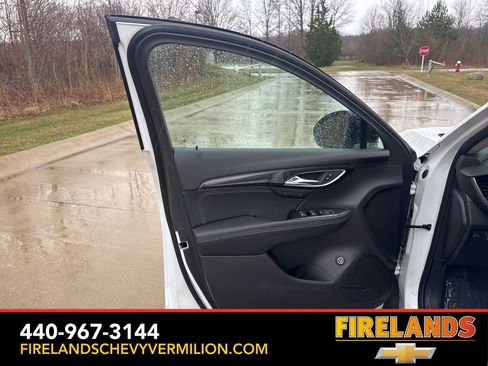 Certified 2023 Buick Envision Essence w/ Sport Touring Package image 13