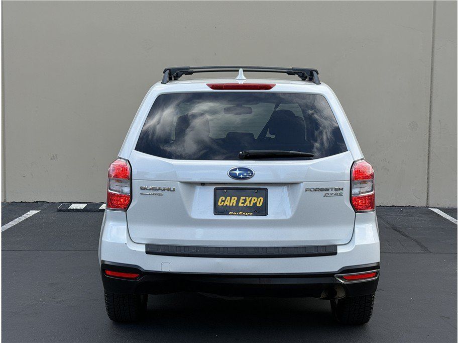 Used 2016 Subaru Forester 2.5i Premium w/ Popular Package #1 AWD/4WD image 5