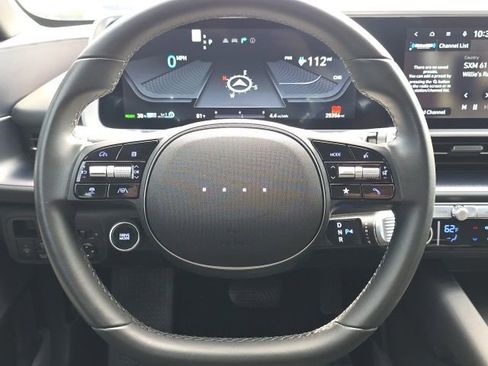 Used 2024 Hyundai Ioniq 6 SE RWD image 11