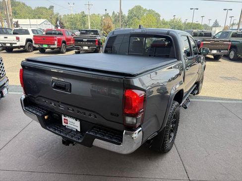Certified 2021 Toyota Tacoma SR5 RWD image 8