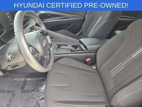 Certified 2025 Hyundai Elantra Sport FWD image 12