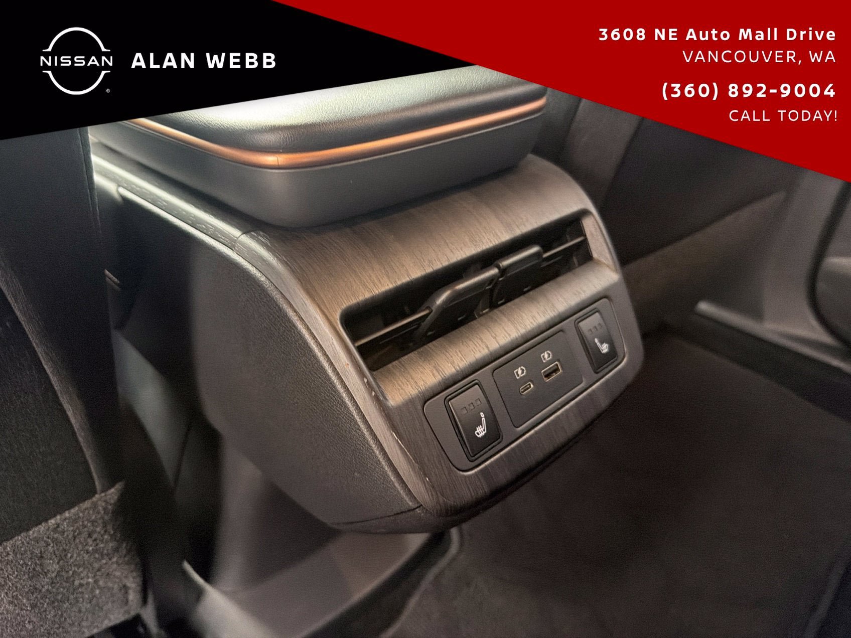 Used 2024 Nissan Ariya FWD image 31